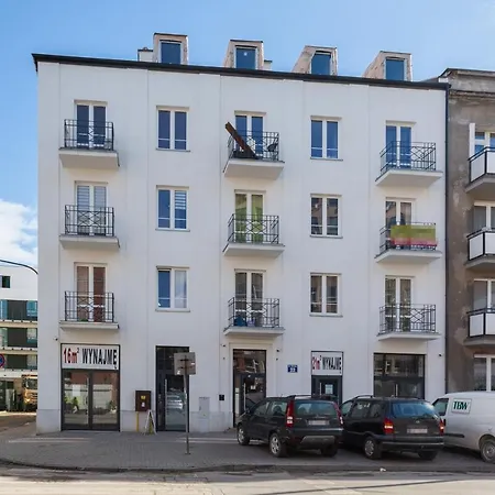 Stylish & Modern Praga By Renters Apartment Warsaw