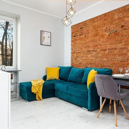 Stylish & Modern Praga By Renters Warsaw