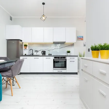 Apartment Stylish & Modern Praga By Renters