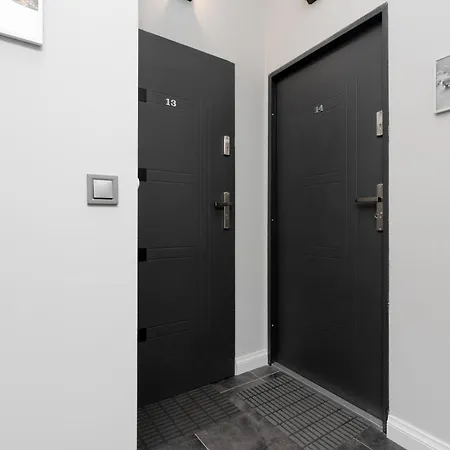 Stylish & Modern Praga By Renters Apartment Warsaw