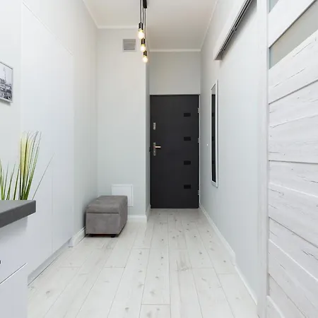 Stylish & Modern Praga By Renters Warsaw