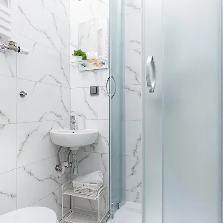 Apartamento Stylish & Modern Praga By Renters *