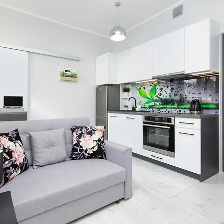 Stylish & Modern Praga By Renters Appartement *